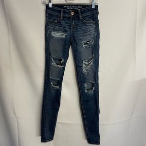 Distressed AEO Skinny Jeans